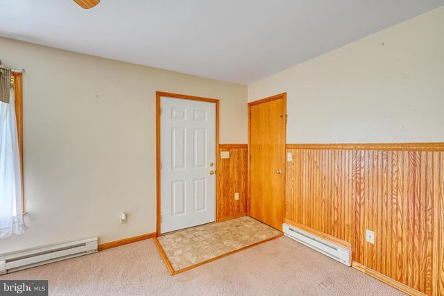 26 E BETHANY RD, Newmanstown, PA 17073