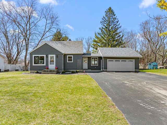 6741 Jansen DRIVE, West Bend, WI 53090