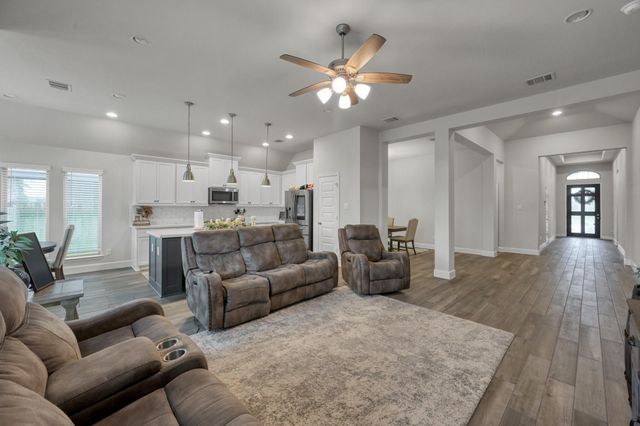 15811 Tayden Point Drive, Humble, TX 77346