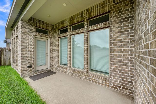 15811 Tayden Point Drive, Humble, TX 77346