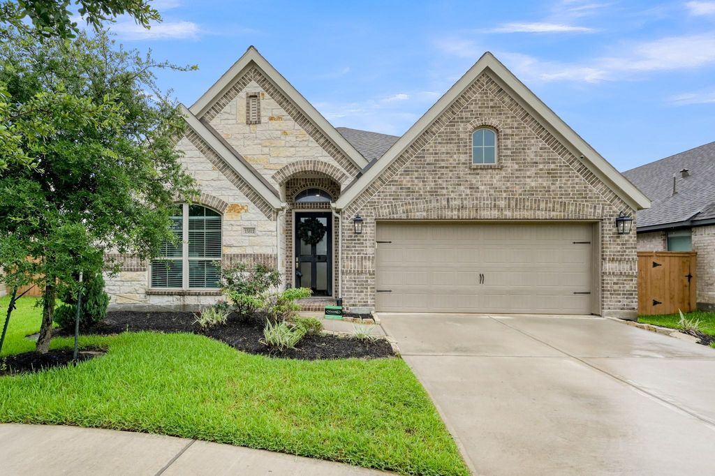 15811 Tayden Point Drive, Humble, TX 77346