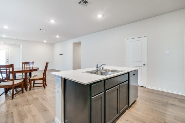 3032 Zinnia Street, Royse City, TX 75189