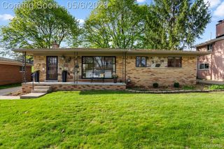 313 Ely Drive S, Northville, MI 48167
