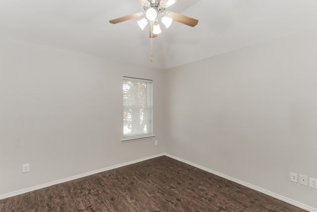631 Magnolia Lane, Glenn Heights, TX 75154