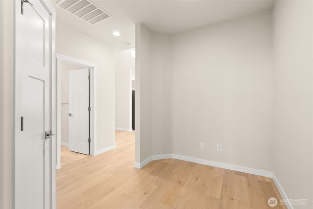 9041 Wyatt Loop SE, Tumwater, WA 98501