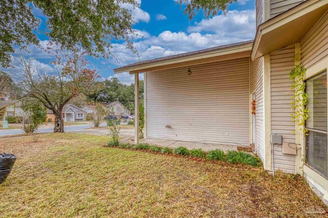 3010 Cedarwood Village Ln, Pensacola, FL 32514