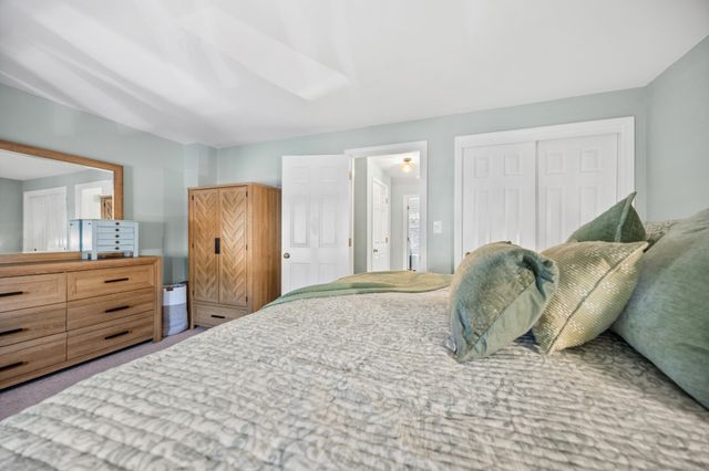 805 Brookline Way 805, Rockland, MA 02370