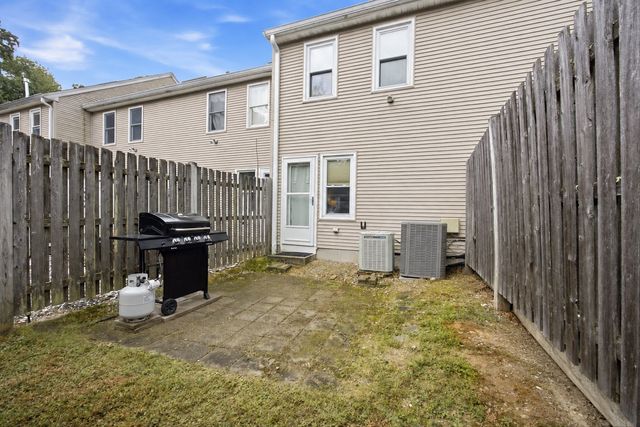 805 Brookline Way 805, Rockland, MA 02370