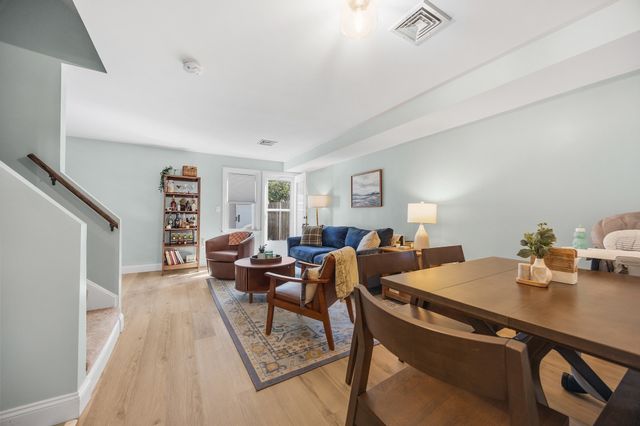 805 Brookline Way 805, Rockland, MA 02370