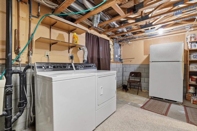 1301 SPRUCE DRIVE, Plover, WI 54467