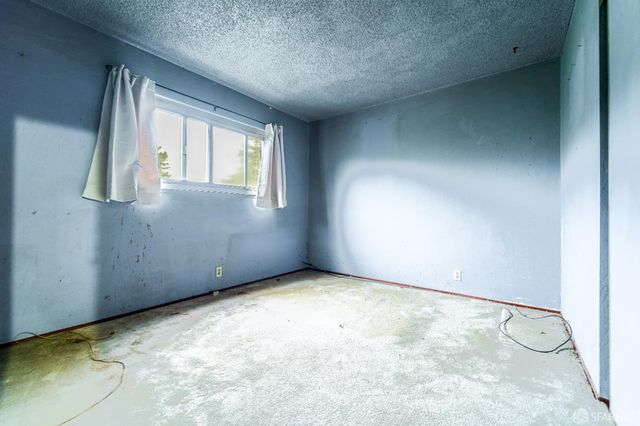 100 Wembley Drive, Daly City, CA 94015