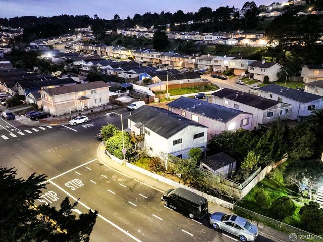100 Wembley Drive, Daly City, CA 94015