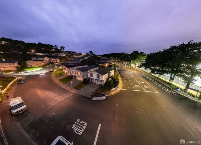 100 Wembley Drive, Daly City, CA 94015