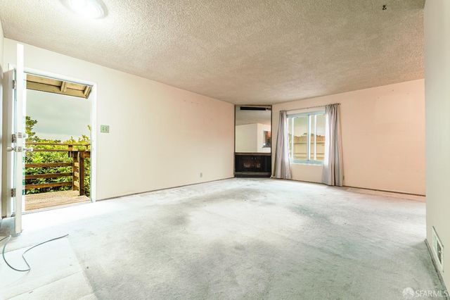 100 Wembley Drive, Daly City, CA 94015