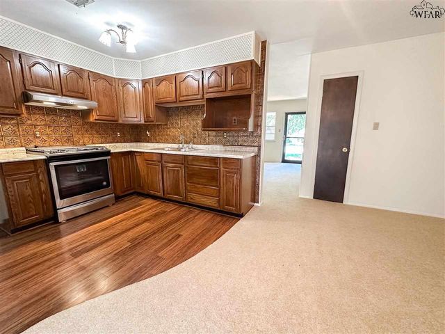 1634 LAS VEGAS TRAIL, Wichita Falls, TX 76306