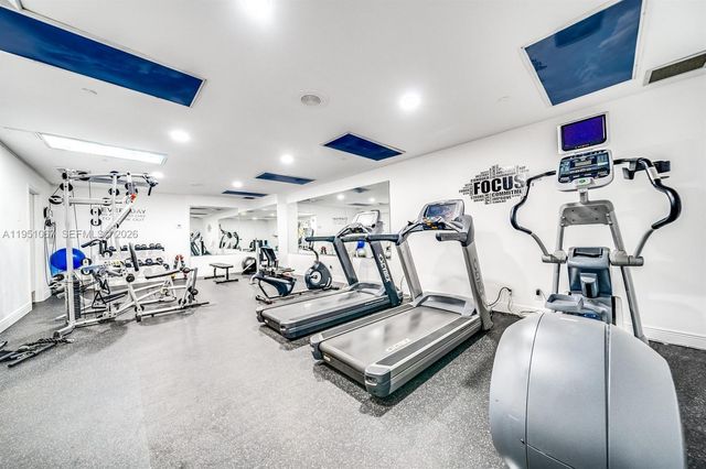 2900 NE 14th St Cswy 402, Pompano Beach, FL 33062