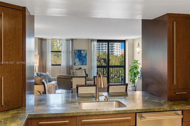 2900 NE 14th St Cswy 402, Pompano Beach, FL 33062