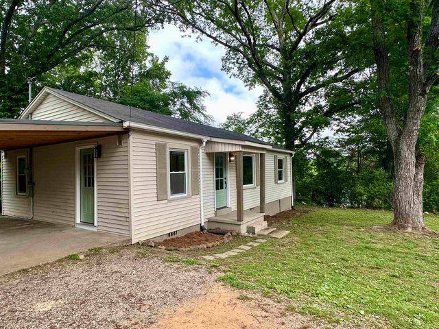 147 WESTWOOD CIR, Selmer, TN 38375
