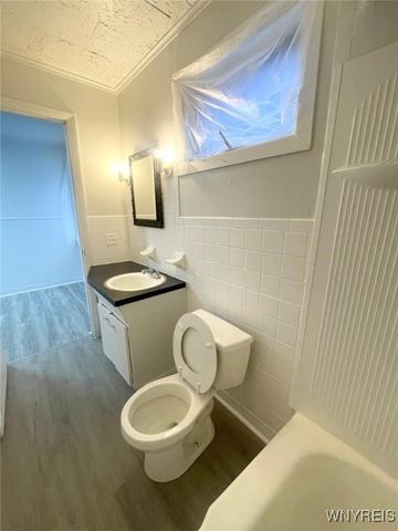 26 York Street, Buffalo, NY 14213