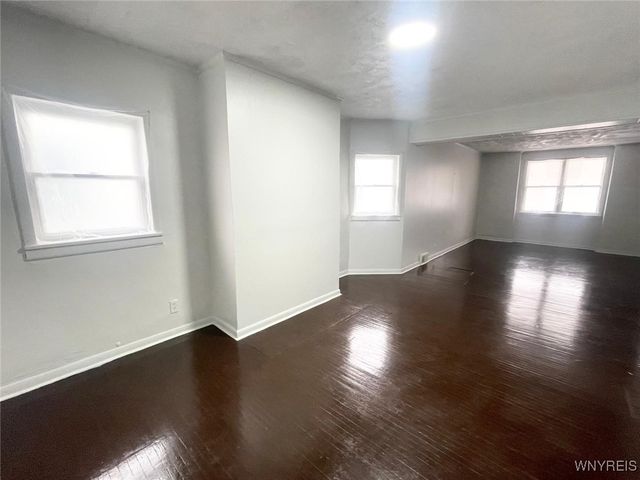 26 York Street, Buffalo, NY 14213