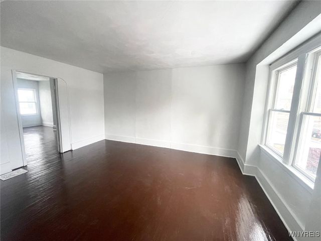 26 York Street, Buffalo, NY 14213