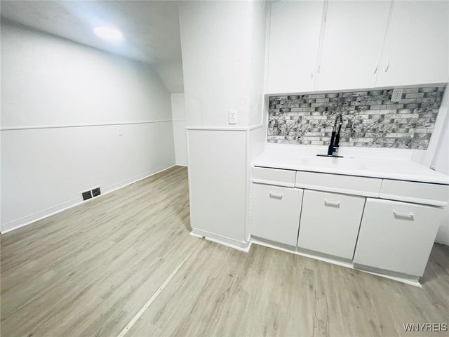 26 York Street, Buffalo, NY 14213