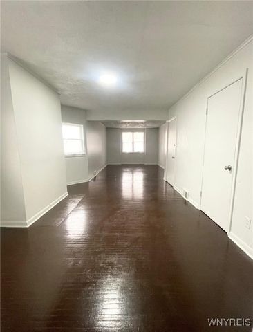 26 York Street, Buffalo, NY 14213