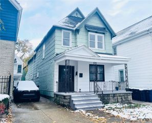 26 York Street, Buffalo, NY 14213