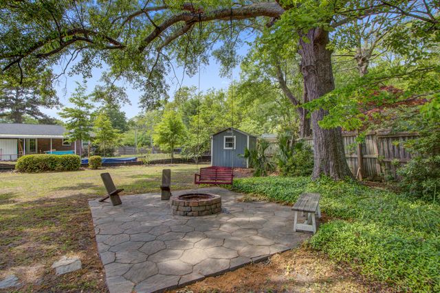 1502 Woodcrest Avenue, Charleston, SC 29407