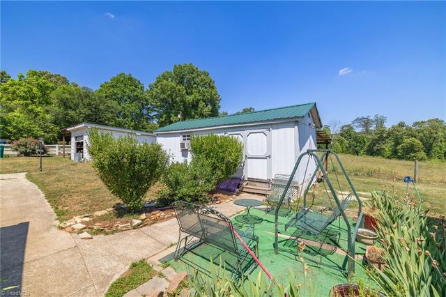 122 Buck Road, Eden, NC 27288