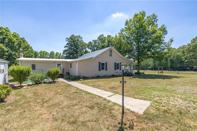 122 Buck Road, Eden, NC 27288