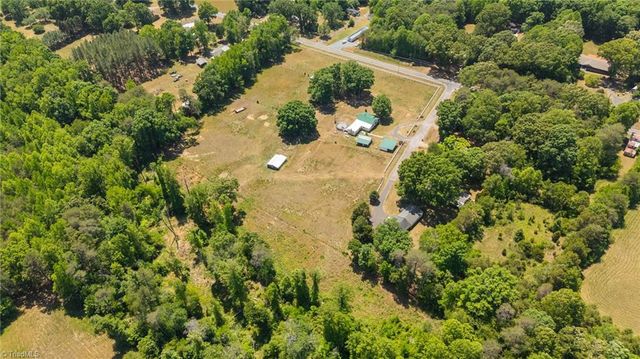 122 Buck Road, Eden, NC 27288