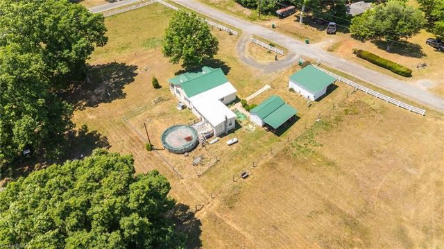122 Buck Road, Eden, NC 27288
