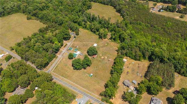 122 Buck Road, Eden, NC 27288