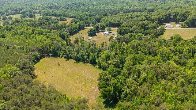 122 Buck Road, Eden, NC 27288