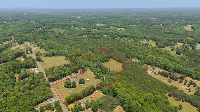 122 Buck Road, Eden, NC 27288