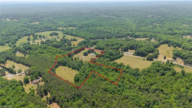 122 Buck Road, Eden, NC 27288
