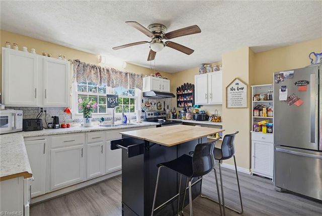 122 Buck Road, Eden, NC 27288