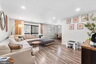 115 E KINGS HWY ##186, Maple Shade, NJ 08052