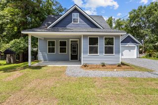 125 Ridge Road, Summerville, SC 29485