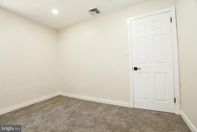408 CLINTON RD, Harrisburg, PA 17109