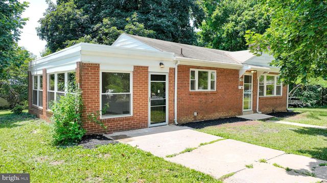 408 CLINTON RD, Harrisburg, PA 17109