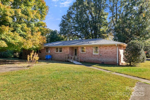 1102 W Elm Street, Shelby, NC 28152