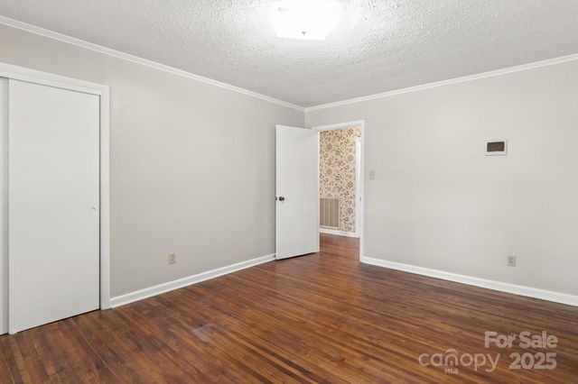 1102 W Elm Street, Shelby, NC 28152