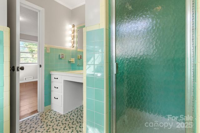 1102 W Elm Street, Shelby, NC 28152