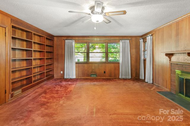 1102 W Elm Street, Shelby, NC 28152