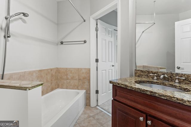 2479 Peachtree Road 101, Atlanta, GA 30324