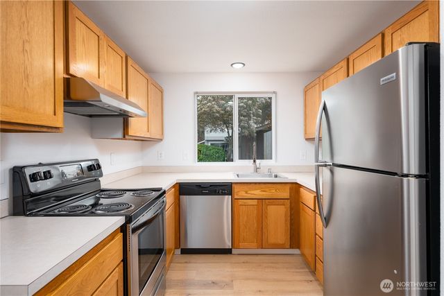 1034 Hanford Avenue, Bremerton, WA 98310