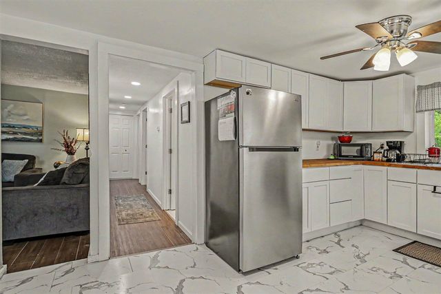 1585 Leeds Avenue, Benton Harbor, MI 49022