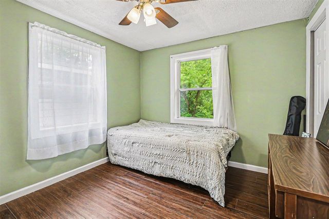 1585 Leeds Avenue, Benton Harbor, MI 49022